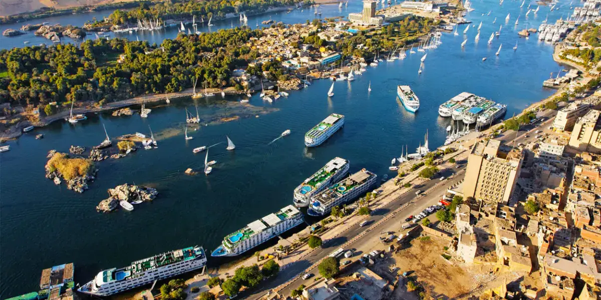 nile cruise in October in Aswan