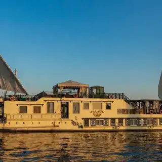 Hadeel Dahabiya sailing on the Nile